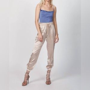 Cami NYC Elsie pant in color sand